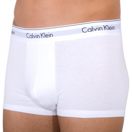 2PACK Vyriški boksininko šortai Calvin Klein balti (NB1086A-100)