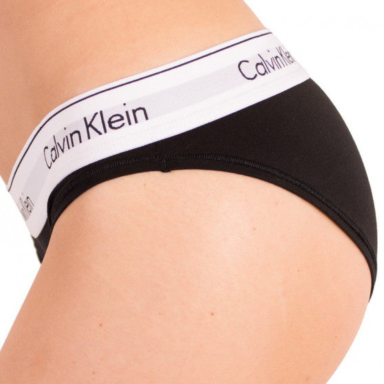 Moteriškos kelnaitės Calvin Klein juoda (F3787E-001)