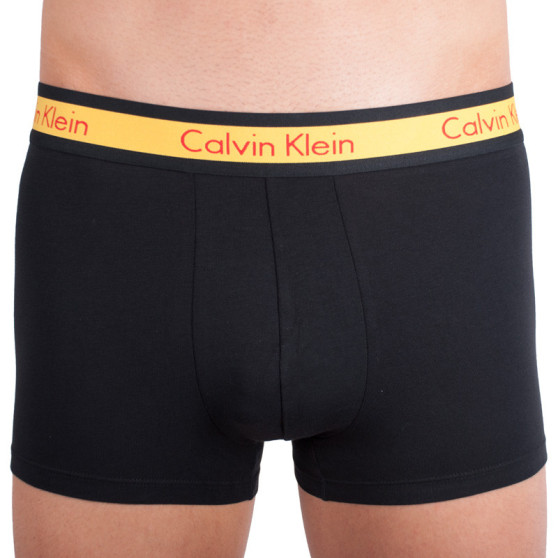 Vyriški boksininko šortai Calvin Klein juodi (NB1443A-6CI)