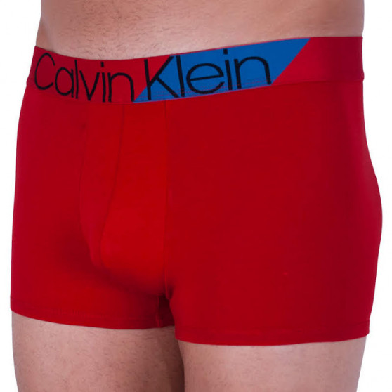 Vyriški boksininko šortai Calvin Klein raudoni (NB1680A-RYM)