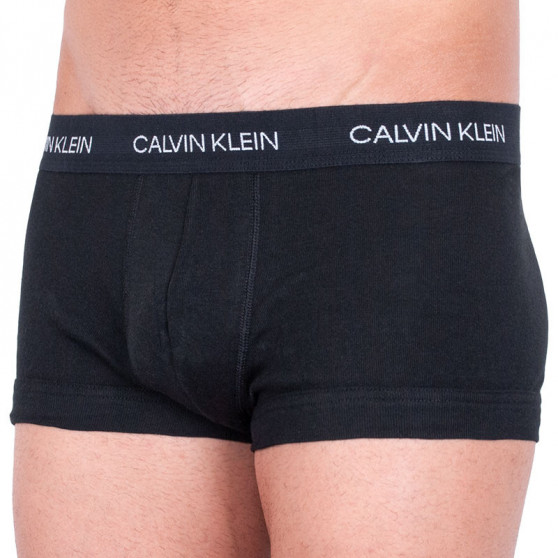 Vyriški boksininko šortai Calvin Klein juodi (NB1811A-001)