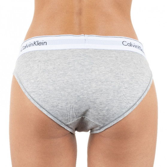 Moteriškos kelnaitės Calvin Klein oversized pilkos spalvos (QF5118E-020)