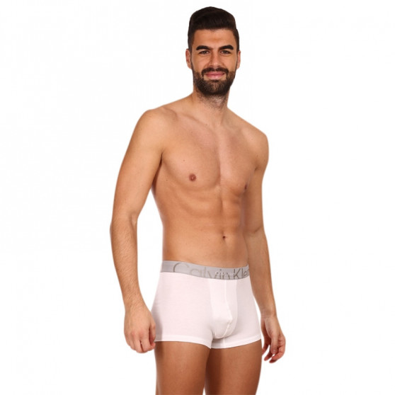 Vyriški boksininkų šortai Calvin Klein balti (NB3299A-100)