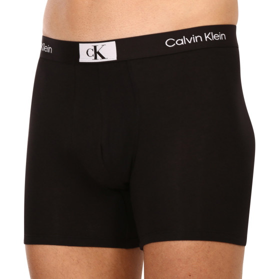 3PACK Vyriški boksininko šortai Calvin Klein juodi (NB3529A-UB1)