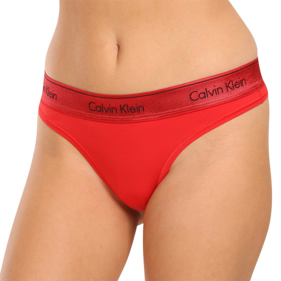 Moteriški stringai Calvin Klein red (QF7449E-XAT)